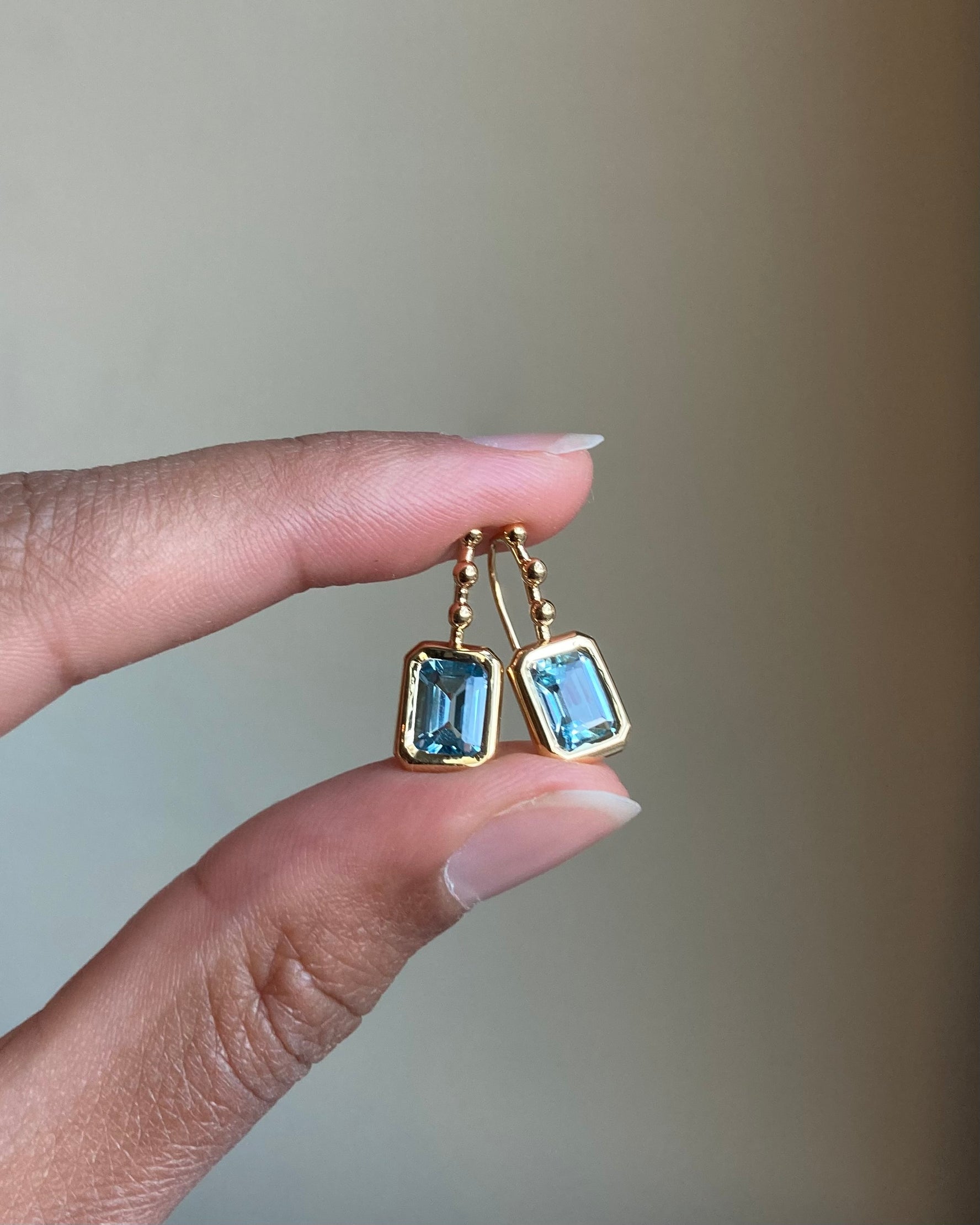 14k Aquamarine Riviera Drops